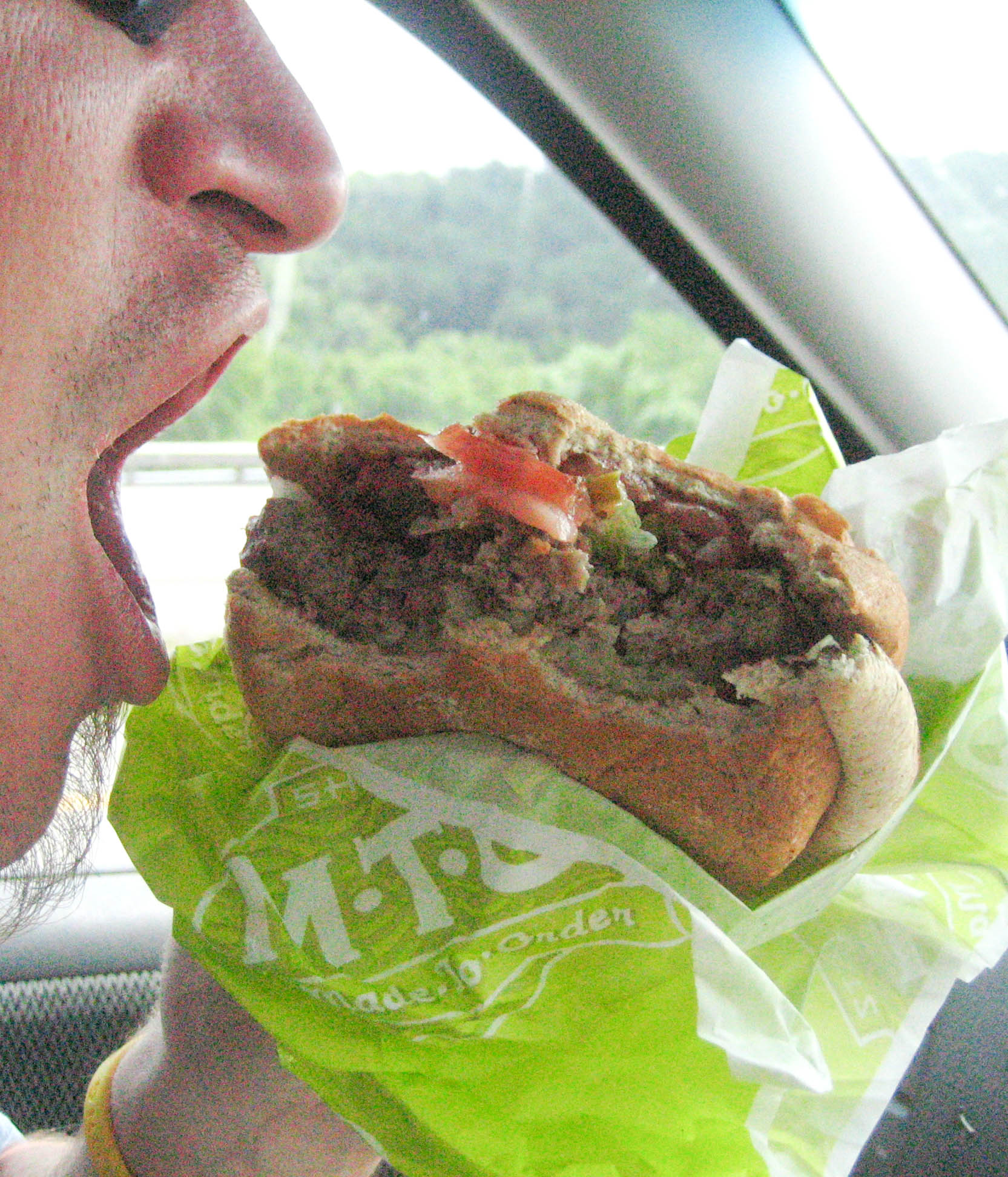 sheetz-burger.jpg